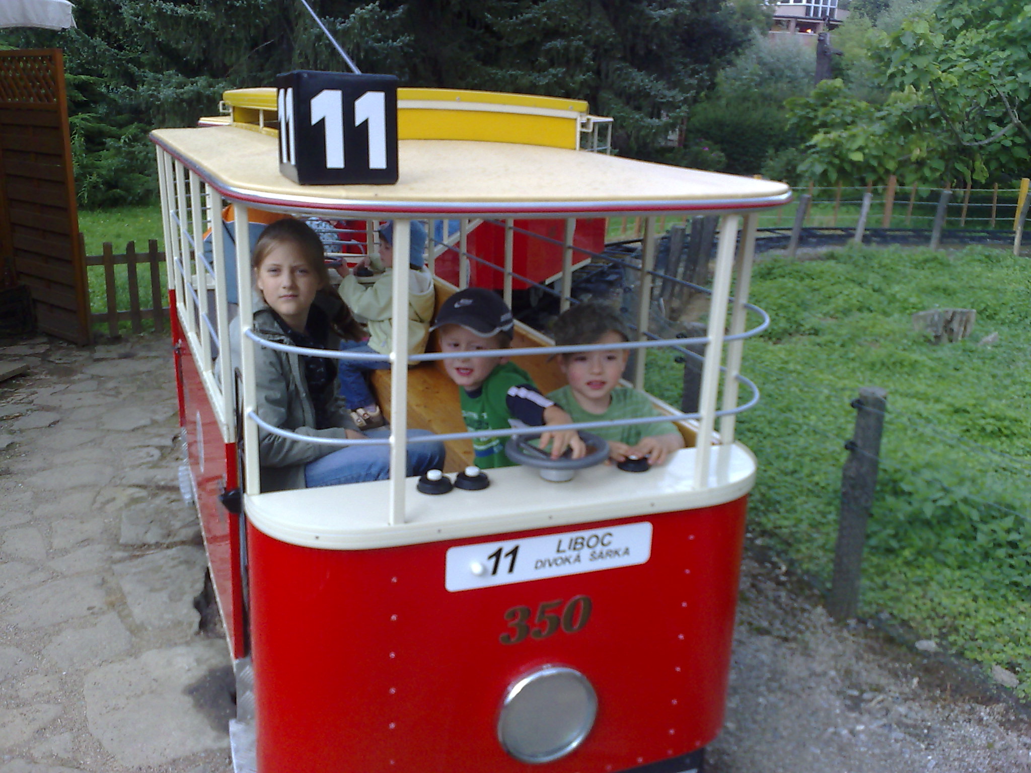 22072008349.jpg
